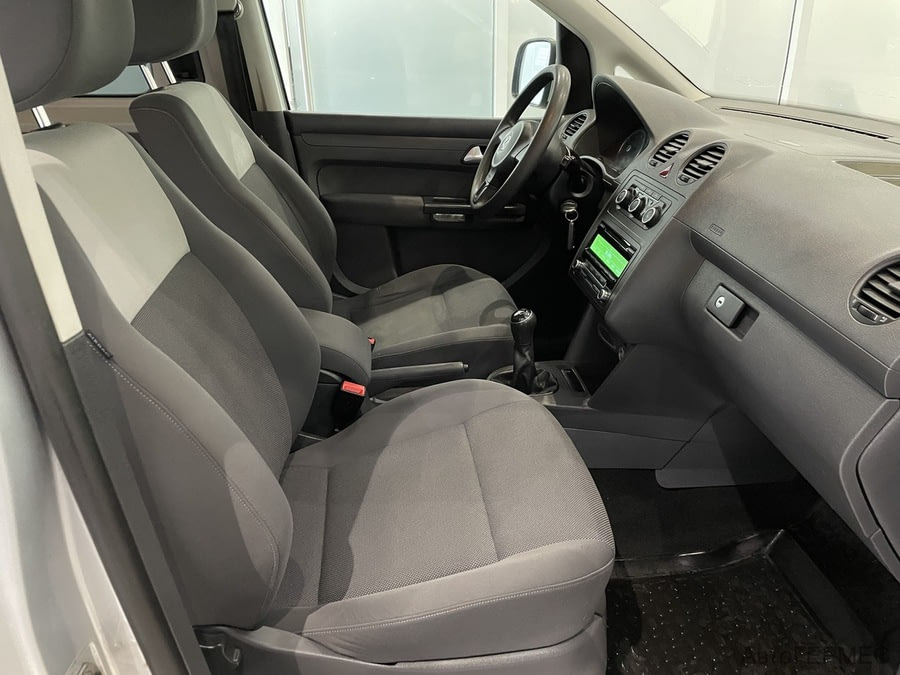 Фото Volkswagen Caddy III Рестайлинг с пробегом | №10