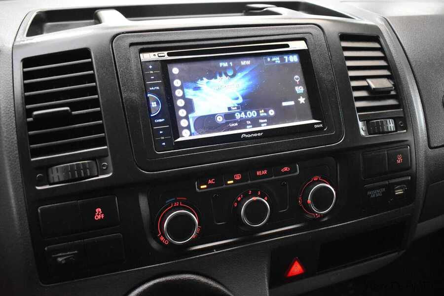 Фото Volkswagen Caravelle T5 Рестайлинг с пробегом | №7