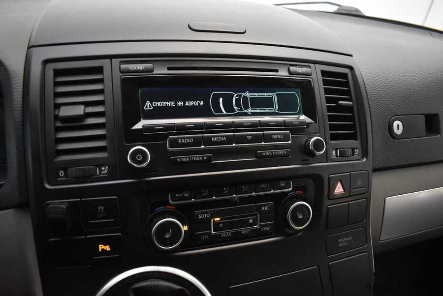 Фото Volkswagen Multivan T5 Рестайлинг с пробегом | №7