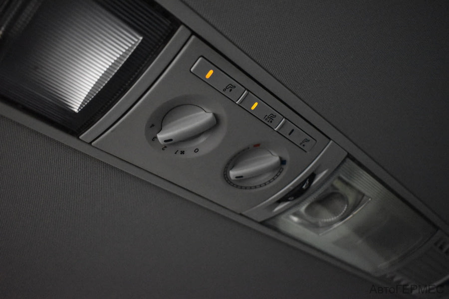 Фото Volkswagen Caravelle T5 Рестайлинг с пробегом | №8