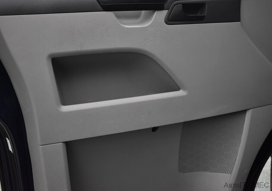 Фото Volkswagen Caravelle T5 Рестайлинг с пробегом | №11