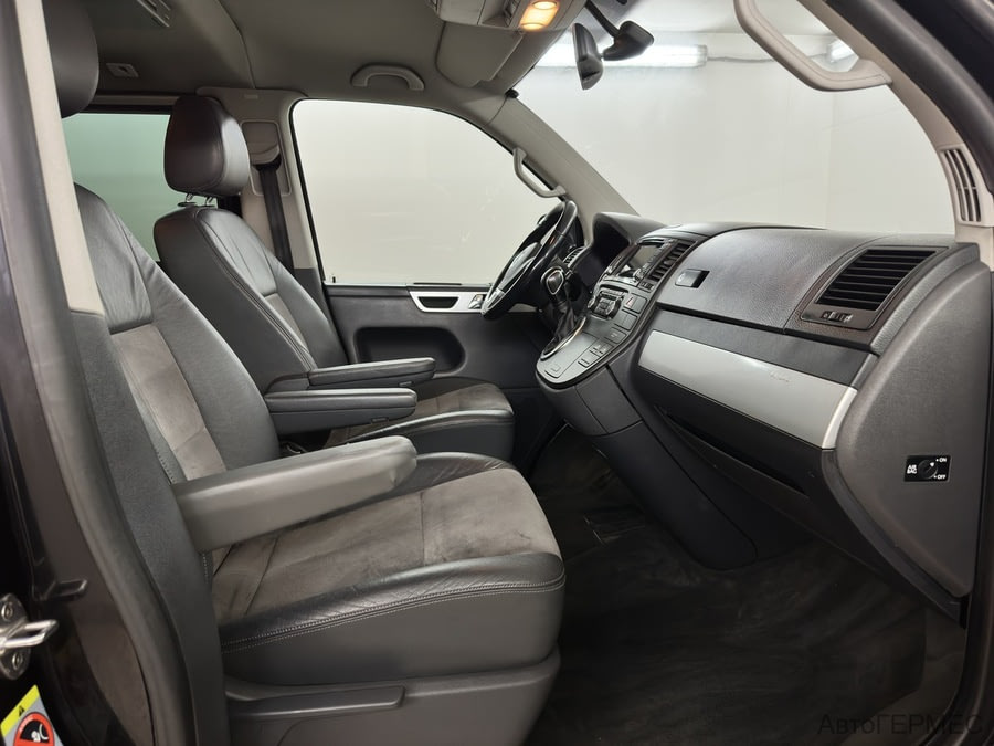 Фото Volkswagen Multivan T5 Рестайлинг с пробегом | №12 Фото Volkswagen Multivan T5 Рестайлинг с пробегом | №12
