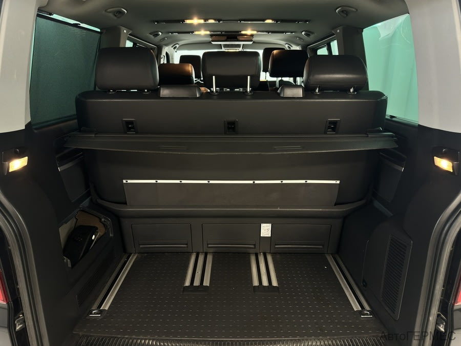 Фото Volkswagen Multivan T5 Рестайлинг с пробегом | №15 Фото Volkswagen Multivan T5 Рестайлинг с пробегом | №15