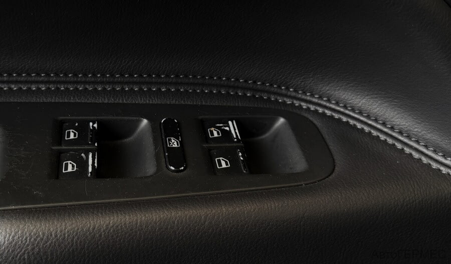 Фото Volkswagen Touareg I с пробегом | №11