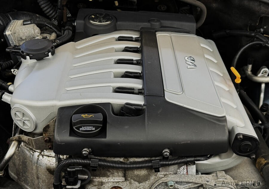 Фото Volkswagen Touareg I с пробегом | №15