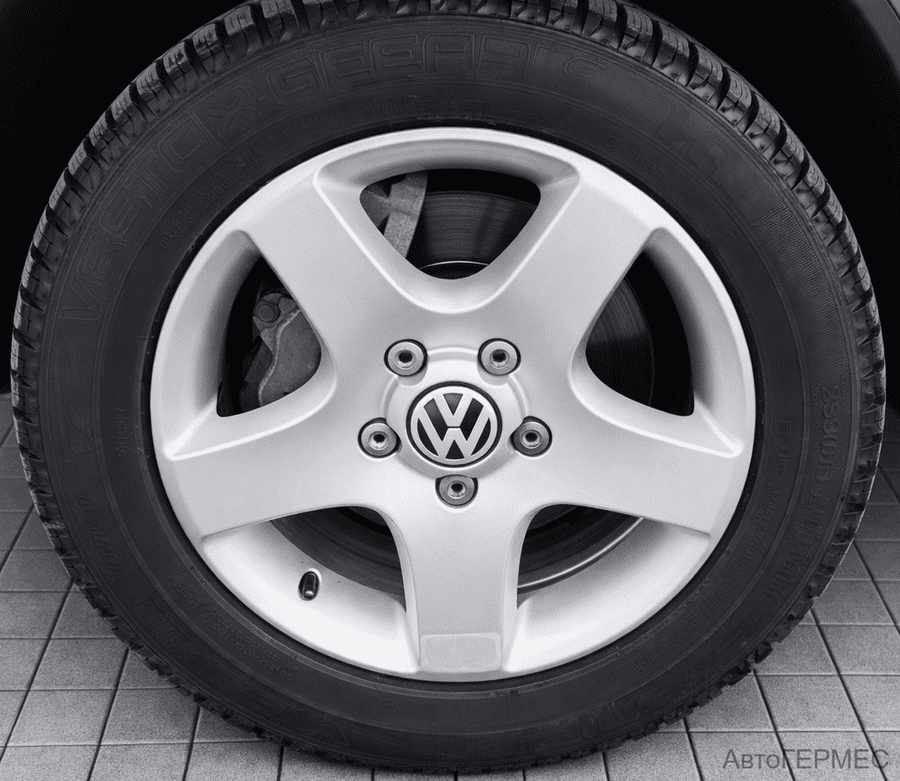 Фото Volkswagen Touareg I с пробегом | №16