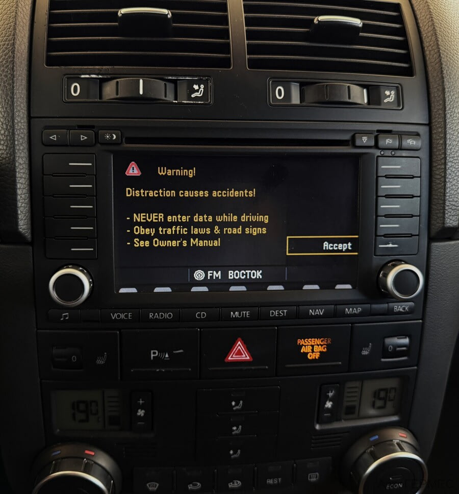 Фото Volkswagen Touareg I с пробегом | №7