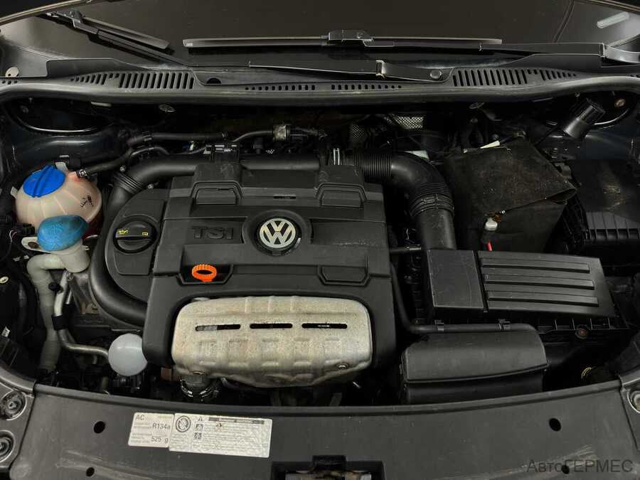 Фото Volkswagen Touran I Рестайлинг 2 с пробегом | №12 Фото Volkswagen Touran I Рестайлинг 2 с пробегом | №12