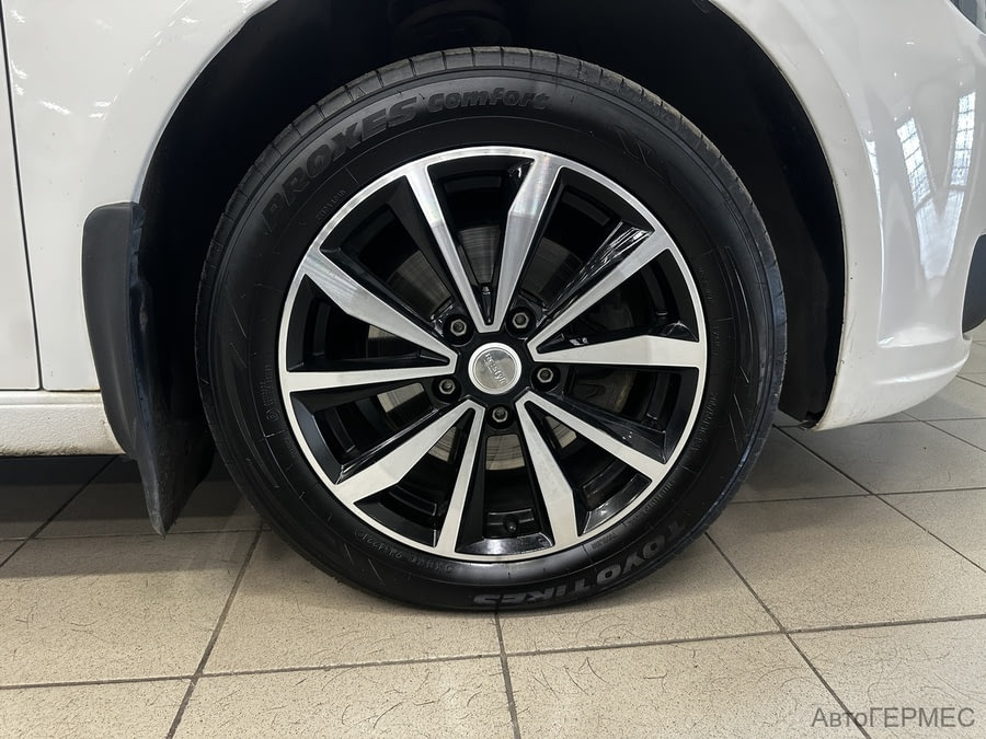 Фото Volkswagen Touran I Рестайлинг 2 с пробегом | №14 Фото Volkswagen Touran I Рестайлинг 2 с пробегом | №14