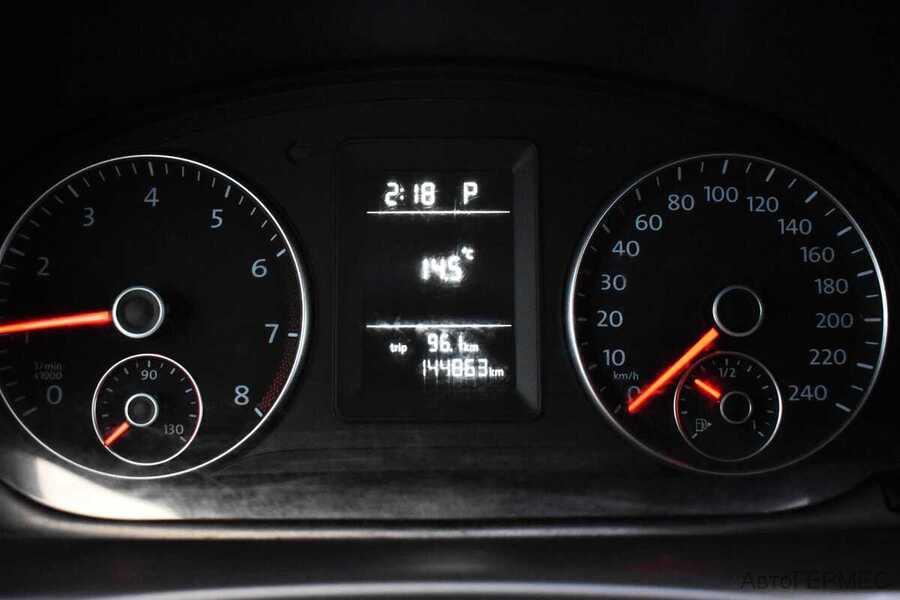 Фото Volkswagen Touran I Рестайлинг 2 с пробегом | №6