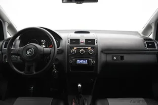 Фото Volkswagen Touran I Рестайлинг 2 с пробегом