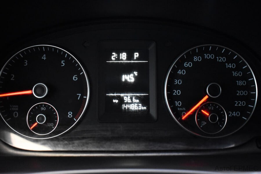 Фото Volkswagen Touran I Рестайлинг 2 с пробегом | №6 Фото Volkswagen Touran I Рестайлинг 2 с пробегом | №6