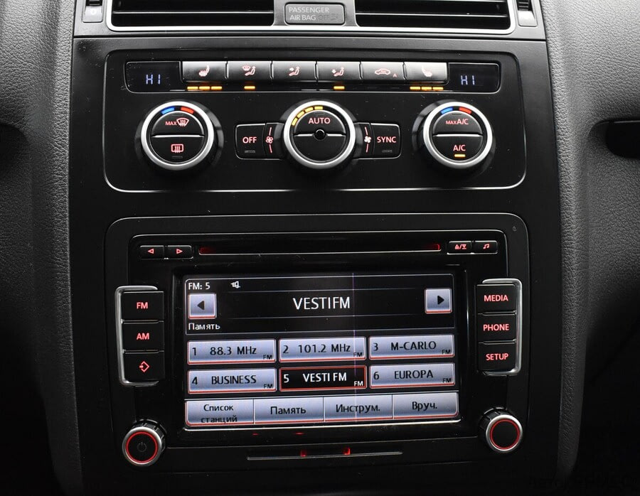 Фото Volkswagen Touran I Рестайлинг 2 с пробегом | №7