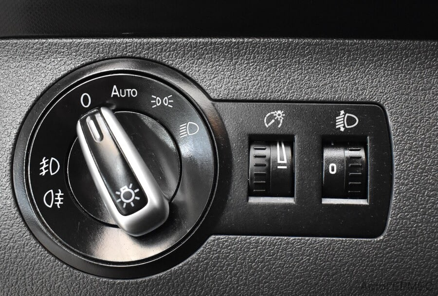 Фото Volkswagen Touran I Рестайлинг 2 с пробегом | №8