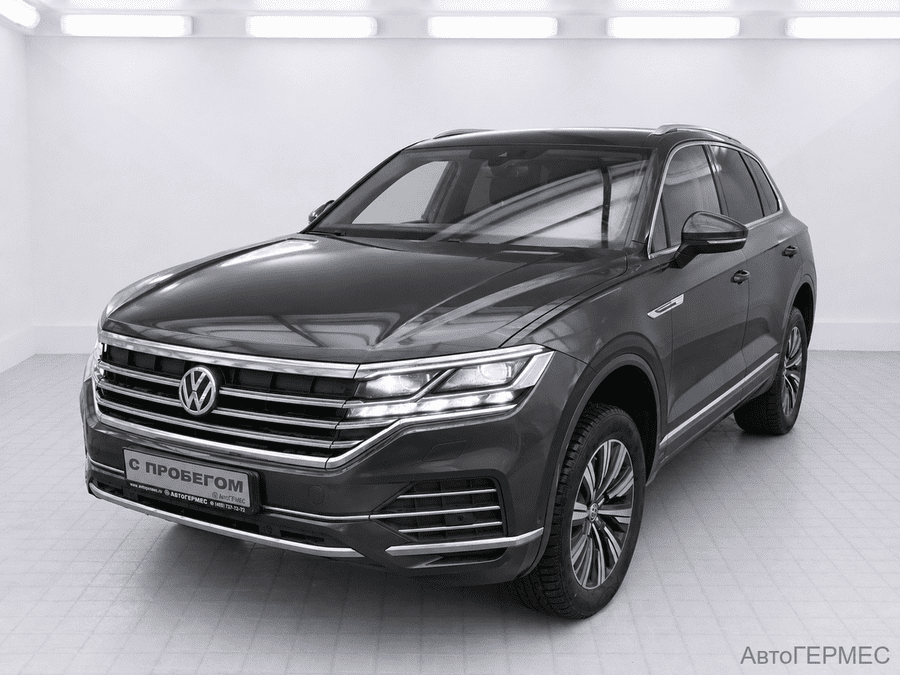 Фото Volkswagen Touareg III с пробегом | №1