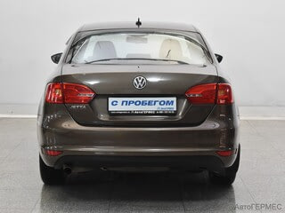 Фото Volkswagen Jetta VI с пробегом
