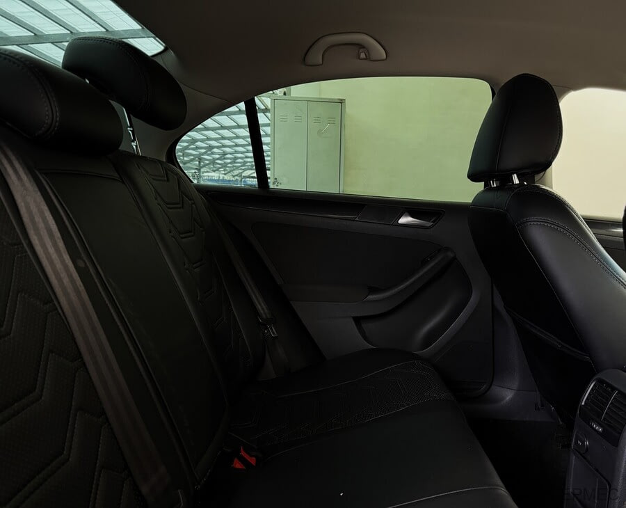 Фото Volkswagen Jetta VI с пробегом | №13 Фото Volkswagen Jetta VI с пробегом | №13