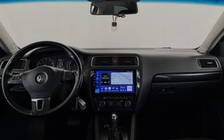 Фото Volkswagen Jetta VI с пробегом