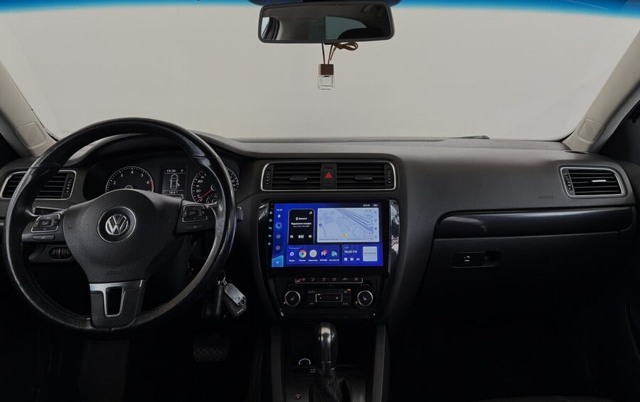 Фото Volkswagen Jetta VI с пробегом | №5 Фото Volkswagen Jetta VI с пробегом | №5