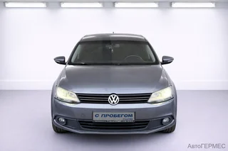 Фото Volkswagen Jetta VI с пробегом