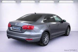 Фото Volkswagen Jetta VI с пробегом