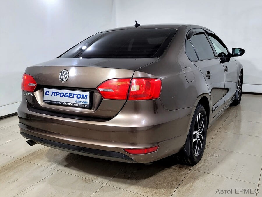 Фото Volkswagen Jetta VI с пробегом | №4