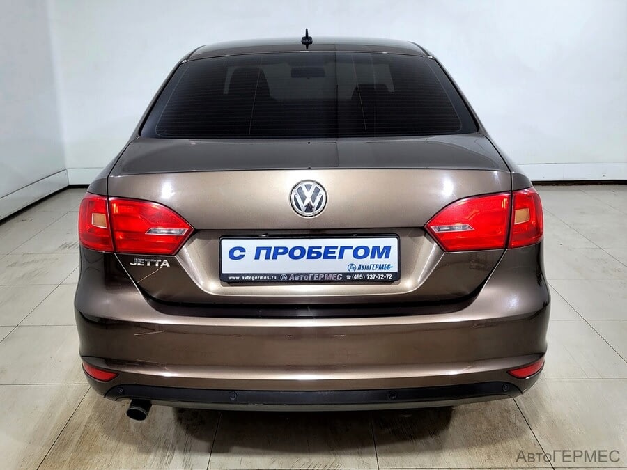 Фото Volkswagen Jetta VI с пробегом | №3