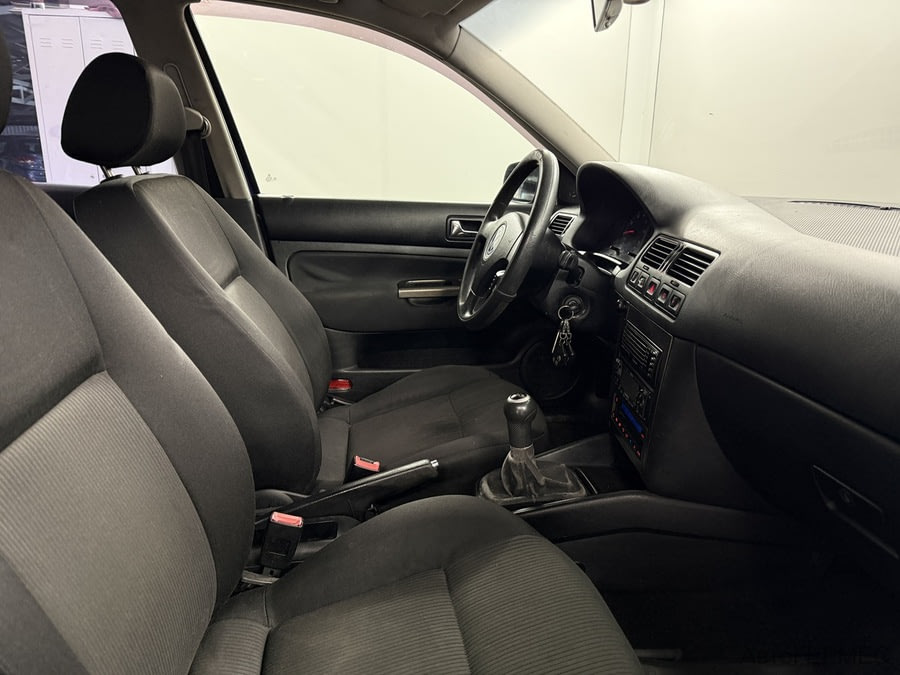 Фото Volkswagen Bora I с пробегом | №10