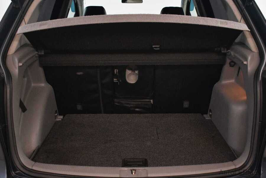 Фото Volkswagen Golf Plus I с пробегом | №11