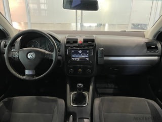 Фото Volkswagen Golf V с пробегом
