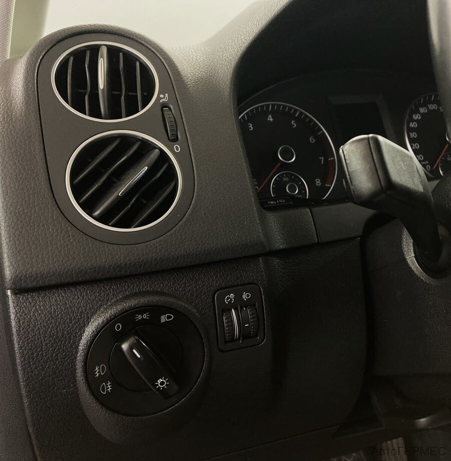 Фото Volkswagen Golf Plus II с пробегом | №9 Фото Volkswagen Golf Plus II с пробегом | №9