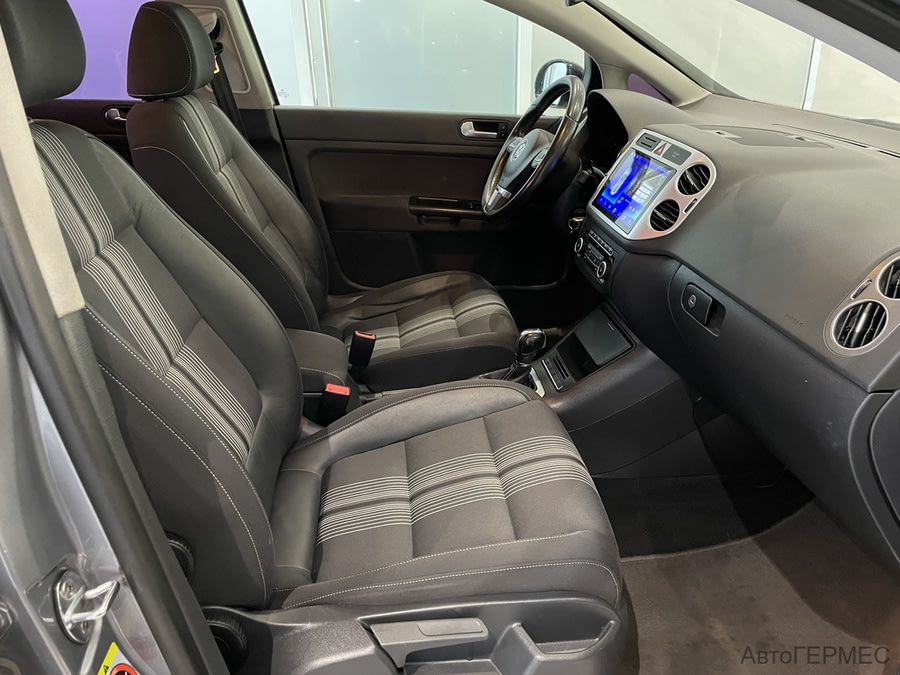 Фото Volkswagen Golf Plus II с пробегом | №11