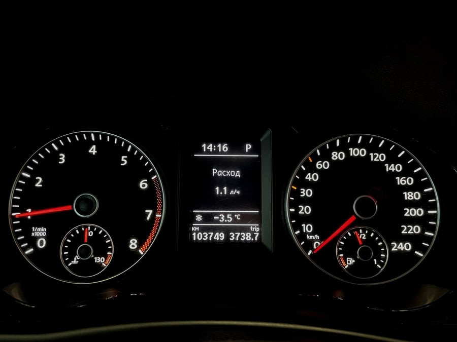 Фото Volkswagen Golf Plus II с пробегом | №6