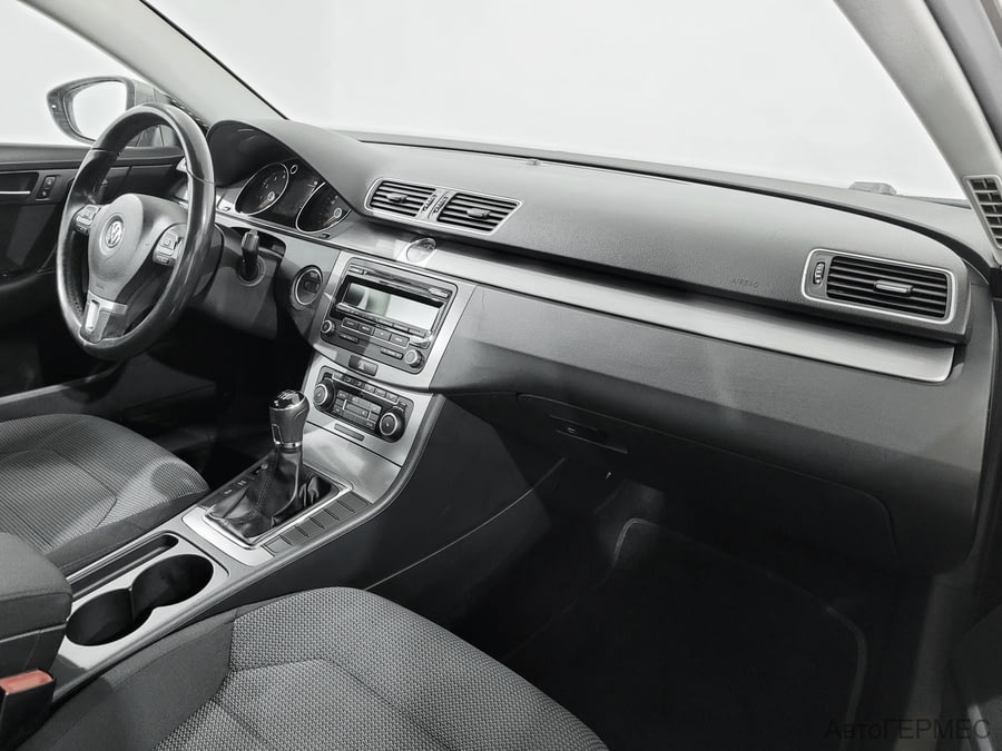 Фото Volkswagen Passat B7 с пробегом | №11 Фото Volkswagen Passat B7 с пробегом | №11