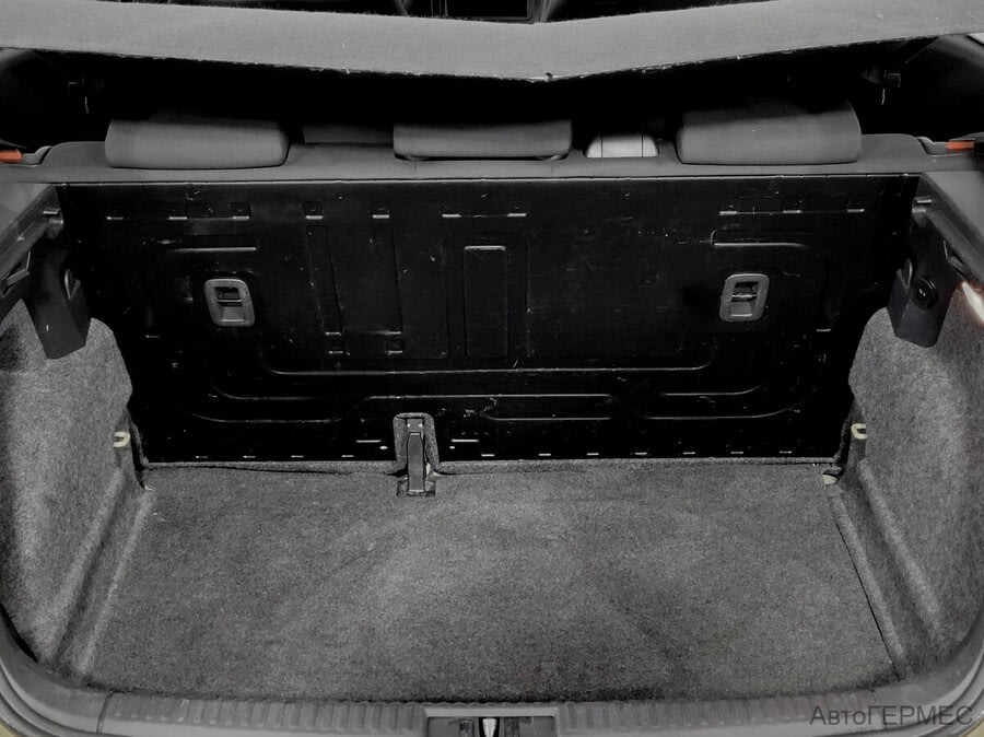 Фото Volkswagen Polo V с пробегом | №12