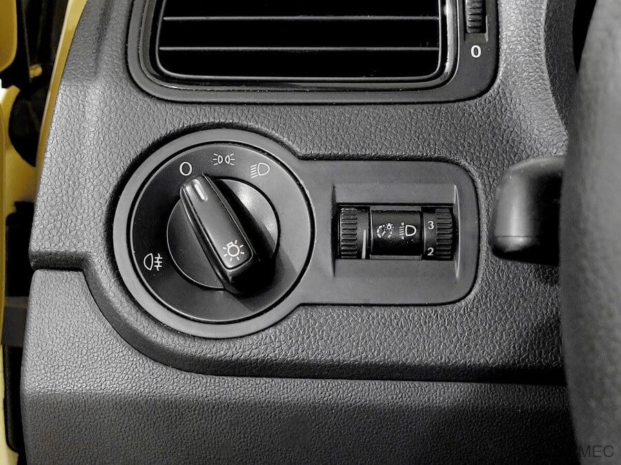 Фото Volkswagen Polo V с пробегом | №8