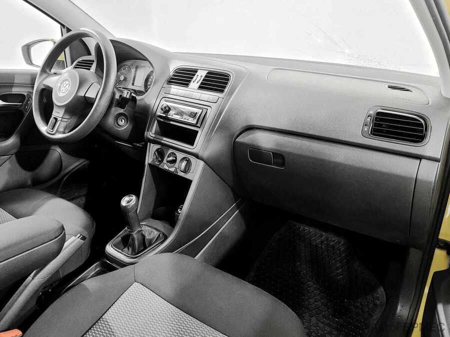 Фото Volkswagen Polo V с пробегом | №10 Фото Volkswagen Polo V с пробегом | №10