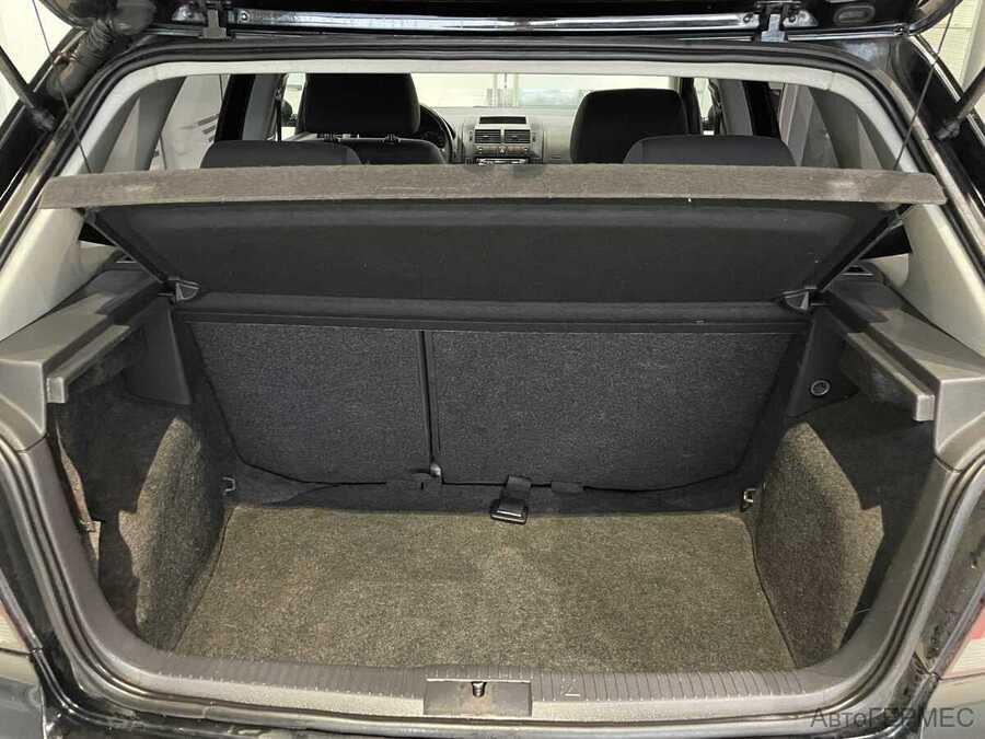 Фото Volkswagen Polo IV Рестайлинг с пробегом | №13 Фото Volkswagen Polo IV Рестайлинг с пробегом | №13