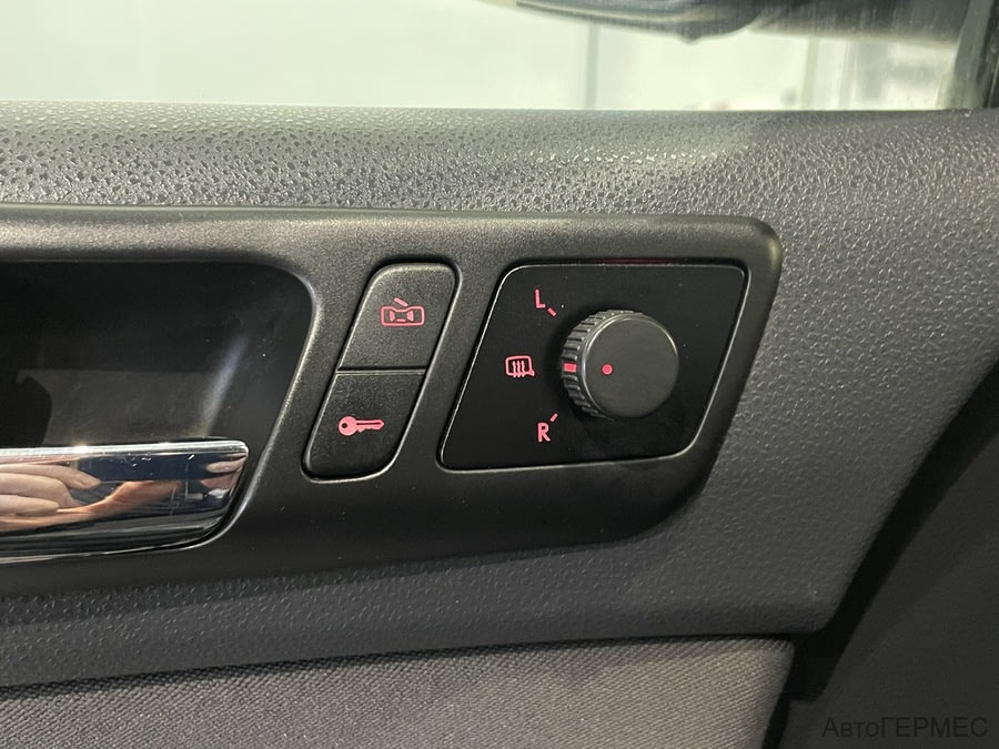 Фото Volkswagen Polo IV Рестайлинг с пробегом | №9 Фото Volkswagen Polo IV Рестайлинг с пробегом | №9