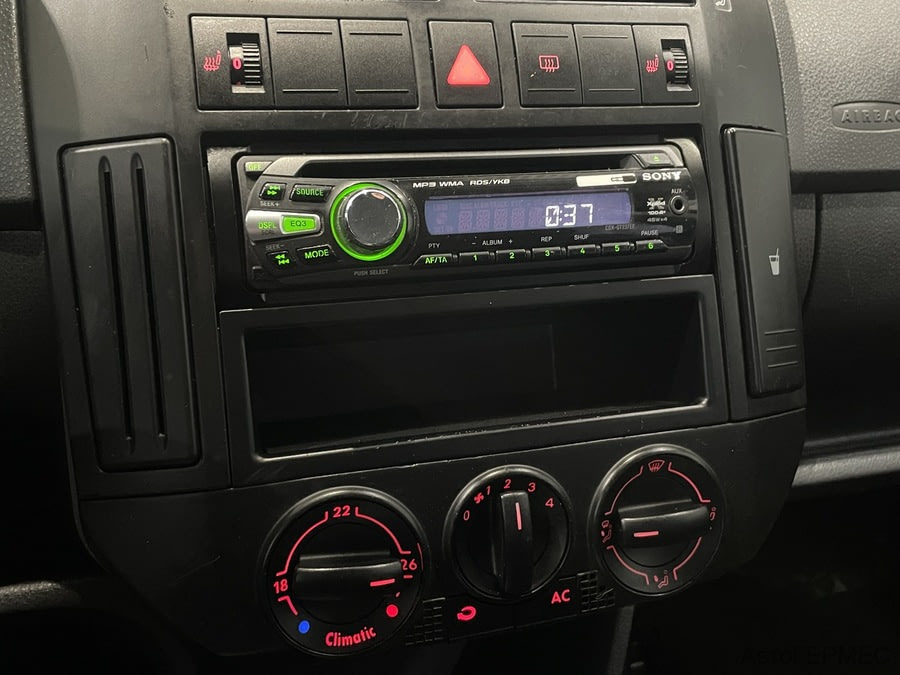 Фото Volkswagen Polo IV Рестайлинг с пробегом | №7 Фото Volkswagen Polo IV Рестайлинг с пробегом | №7