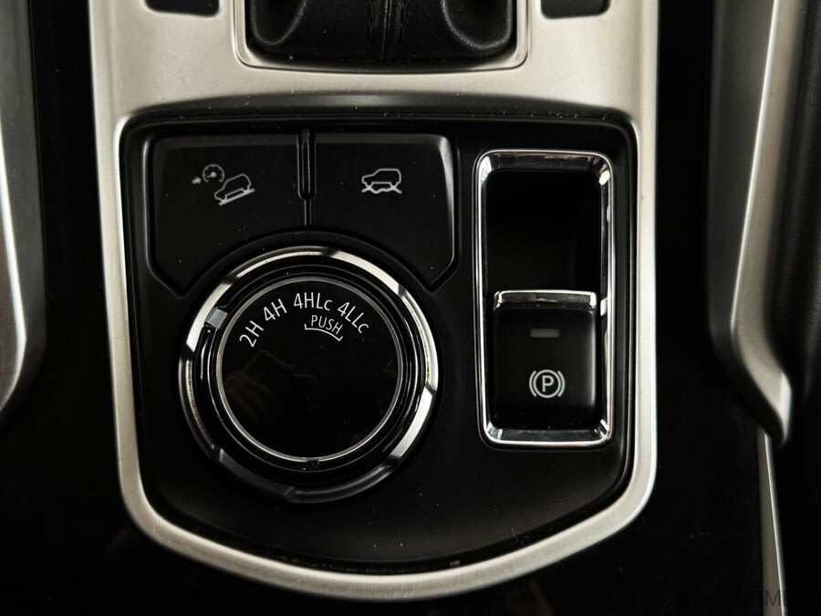 Фото MITSUBISHI Pajero Sport III с пробегом | №9 Фото MITSUBISHI Pajero Sport III с пробегом | №9