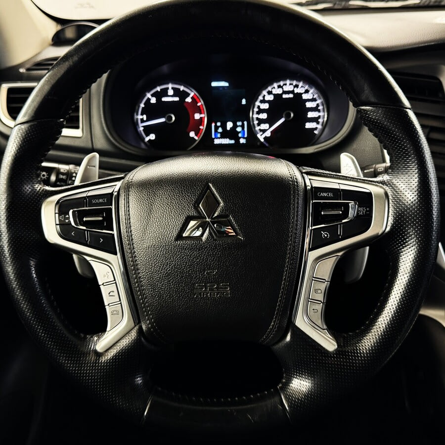 Фото MITSUBISHI Pajero Sport III с пробегом | №7 Фото MITSUBISHI Pajero Sport III с пробегом | №7