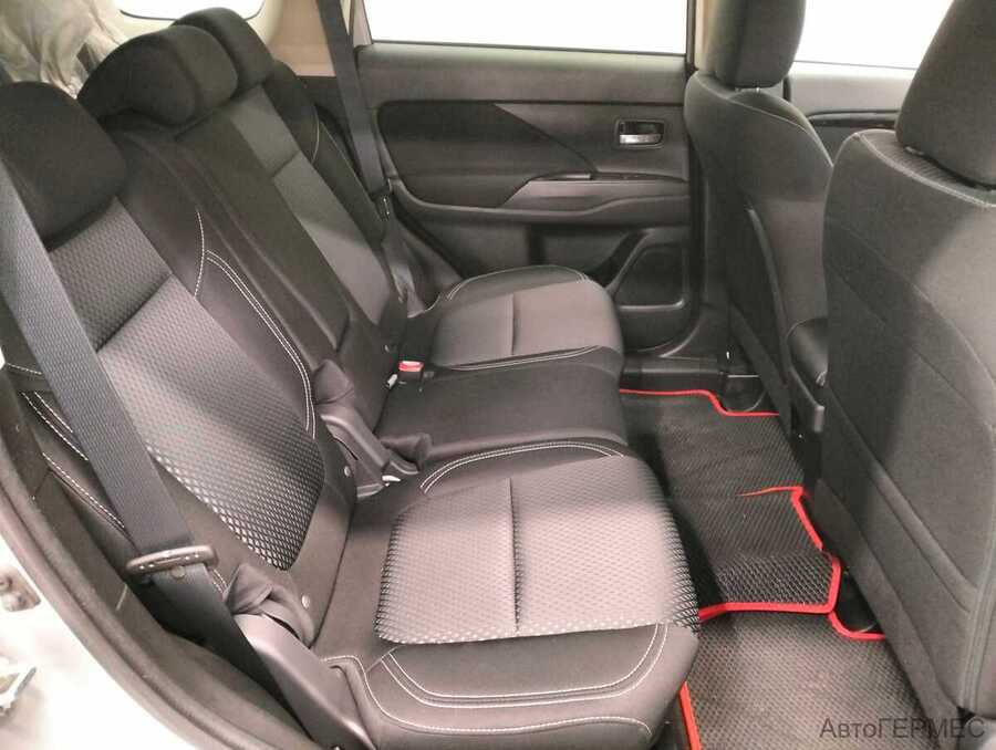 Фото MITSUBISHI Outlander III Рестайлинг 3 с пробегом | №14 Фото MITSUBISHI Outlander III Рестайлинг 3 с пробегом | №14