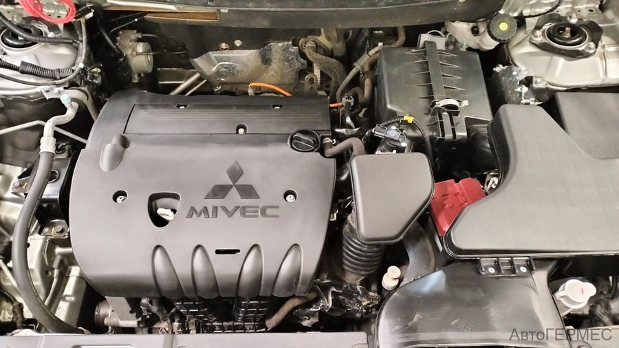 Фото MITSUBISHI Outlander III Рестайлинг 3 с пробегом | №16 Фото MITSUBISHI Outlander III Рестайлинг 3 с пробегом | №16