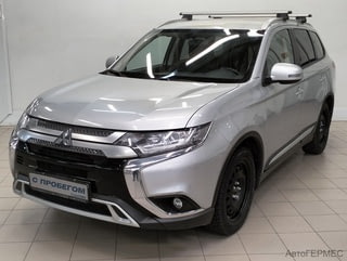 Фото MITSUBISHI Outlander III Рестайлинг 3 с пробегом Фото MITSUBISHI Outlander III Рестайлинг 3 с пробегом