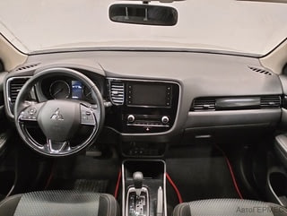Фото MITSUBISHI Outlander III Рестайлинг 3 с пробегом Фото MITSUBISHI Outlander III Рестайлинг 3 с пробегом