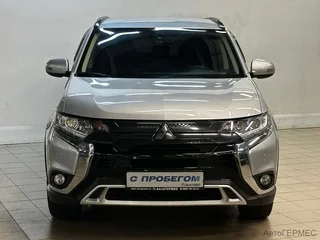 Фото MITSUBISHI Outlander III Рестайлинг 3 с пробегом Фото MITSUBISHI Outlander III Рестайлинг 3 с пробегом