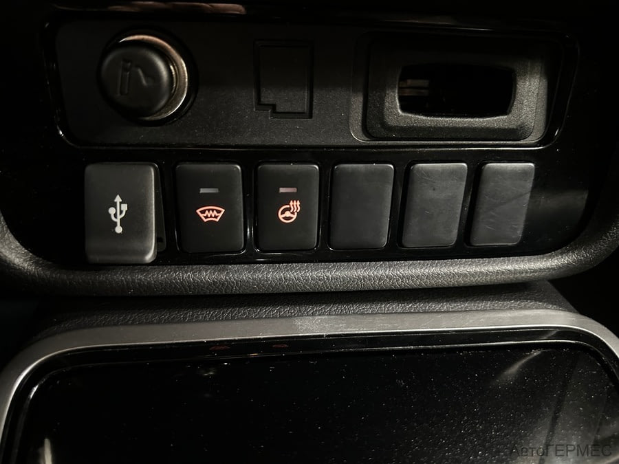 Фото MITSUBISHI Outlander III Рестайлинг 3 с пробегом | №9 Фото MITSUBISHI Outlander III Рестайлинг 3 с пробегом | №9