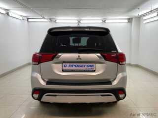 Фото MITSUBISHI Outlander III Рестайлинг 3 с пробегом