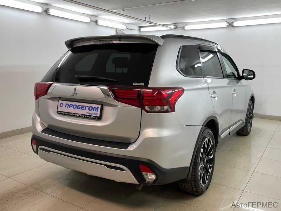 Фото MITSUBISHI Outlander III Рестайлинг 3 с пробегом | №4
